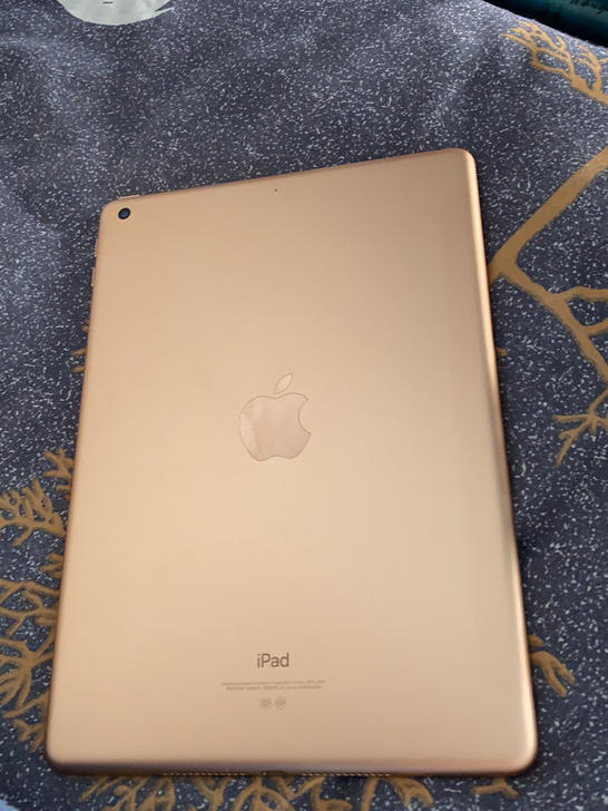 自用ipad 2018（玫瑰金） ，201...