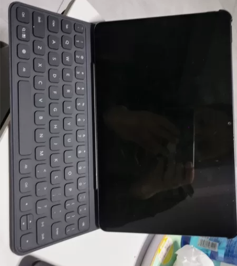 华为手持PAD，全新未用过，带蓝牙、无线鼠...