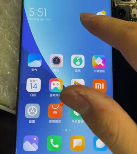 小米12 原装拆机屏幕总成，触摸显示都完好...