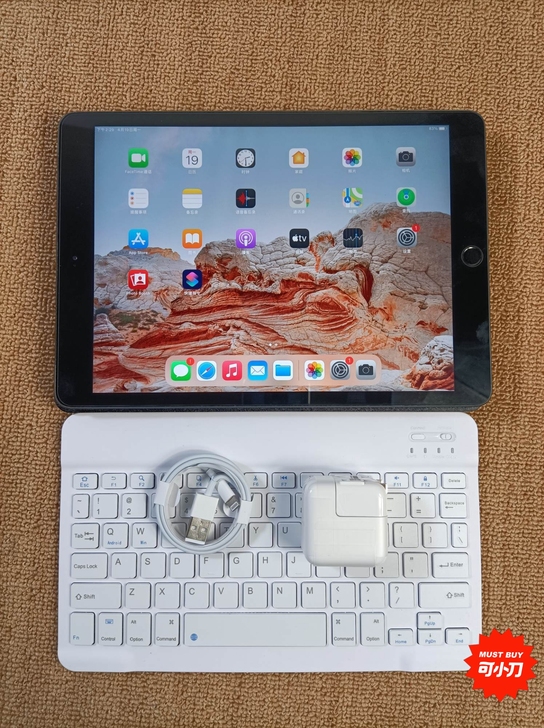 出闲置,女生自用的一台苹果iPad 201...