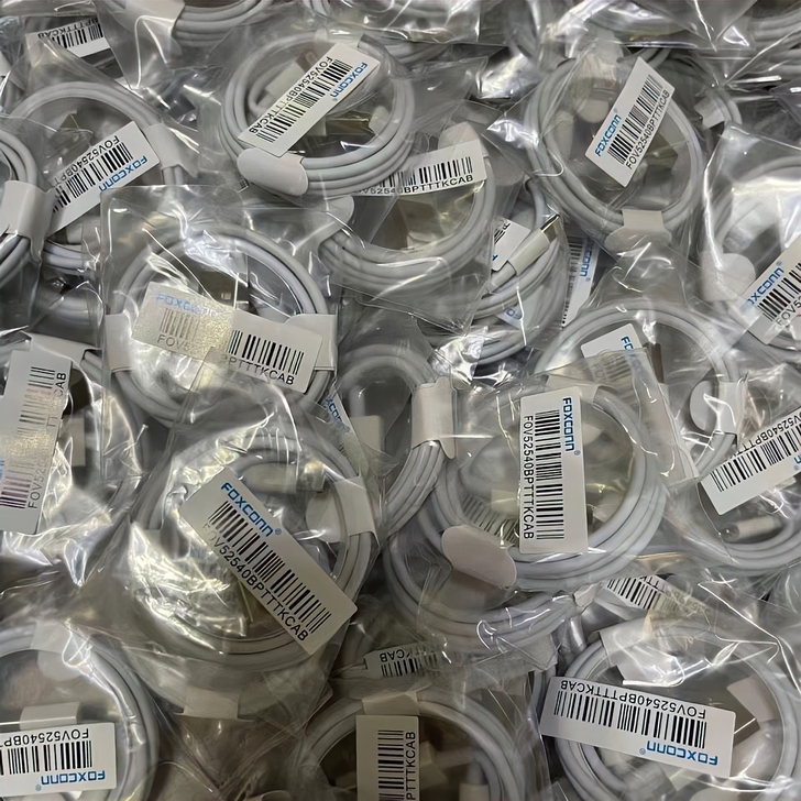 【八颗粒三条包邮】富士康正品原厂苹果数据线...