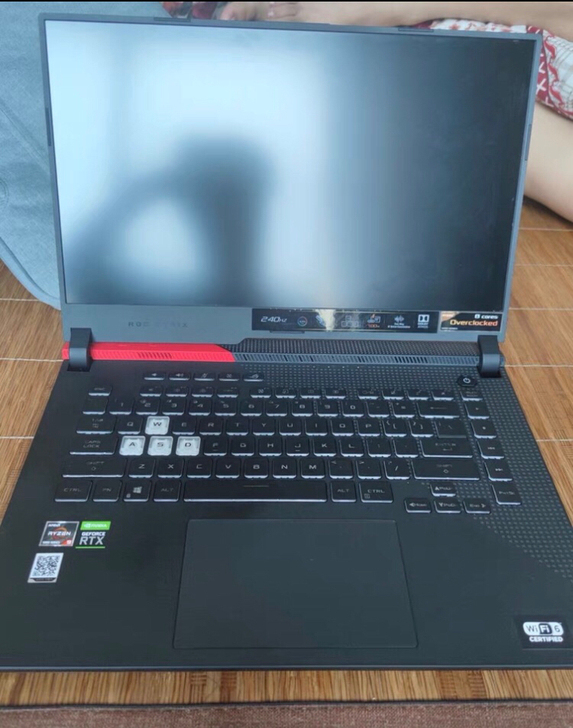 ROG魔霸新锐 2021款 15.6英寸2...