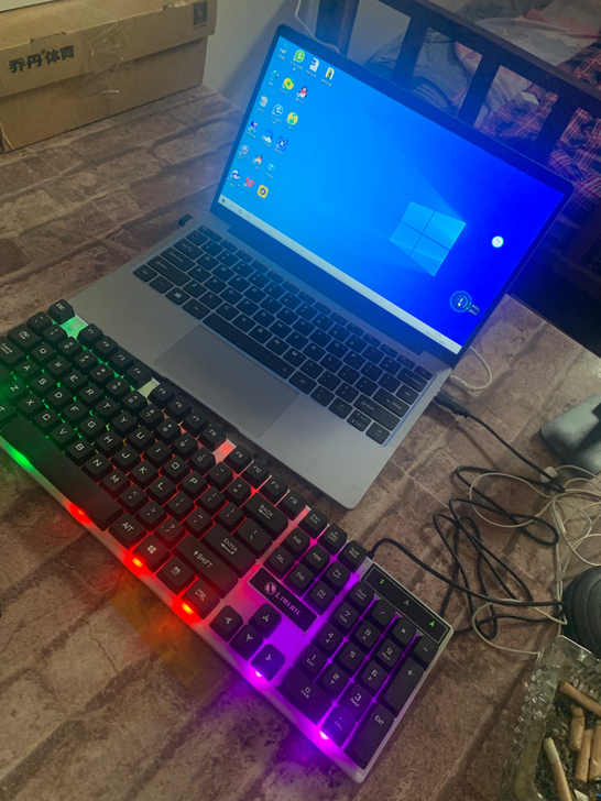 14寸超薄窄边框商务笔记本 J3455E+...