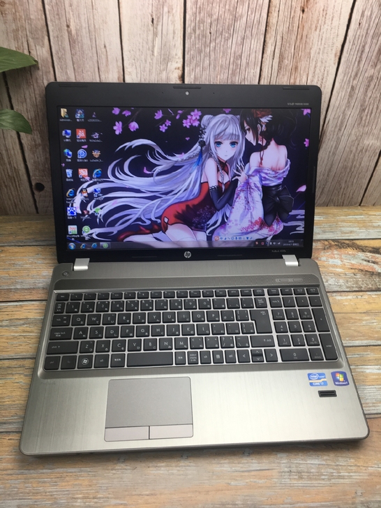 本人七千多买的  i7独显 惠普笔记本电脑...