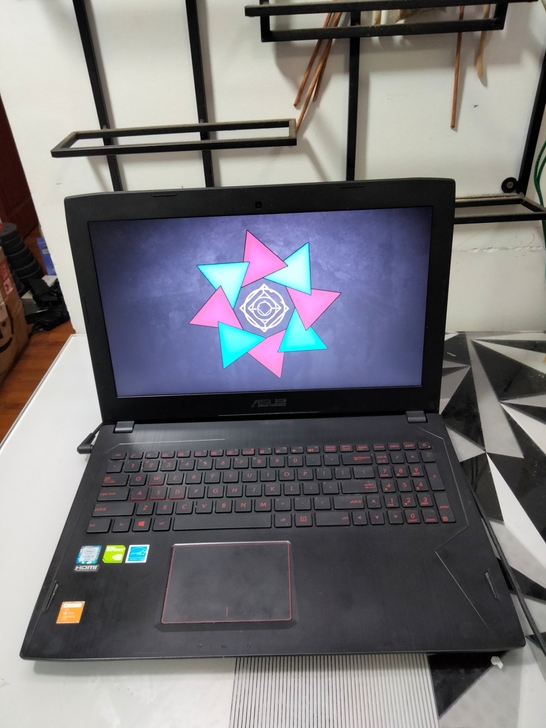 华硕飞行堡垒FX60V笔记本电脑游戏本处理...