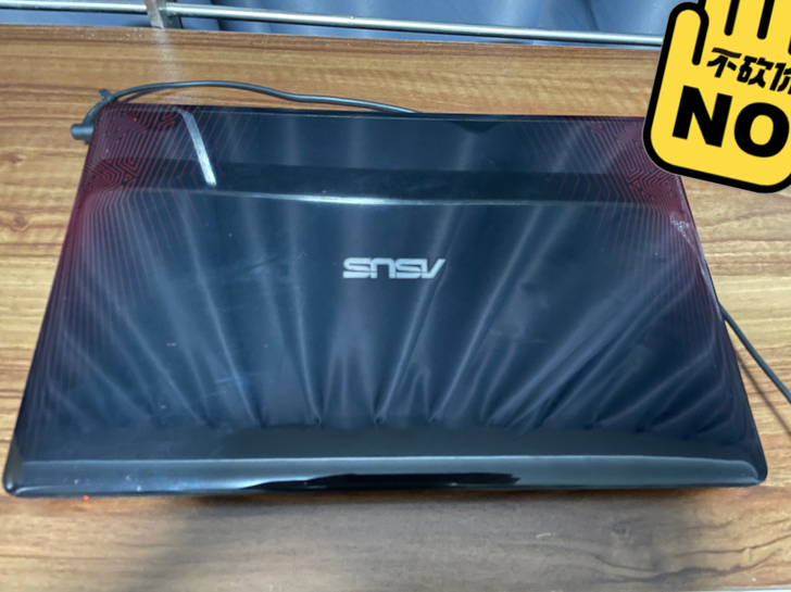 华硕飞行堡垒fx50j游戏本  i5 42...