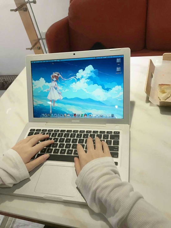 女生顶配笔记本苹果电脑个人自用闲置二手笔记...