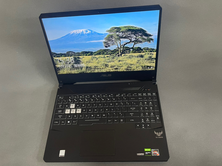 95新华硕飞行堡垒7，在保内！