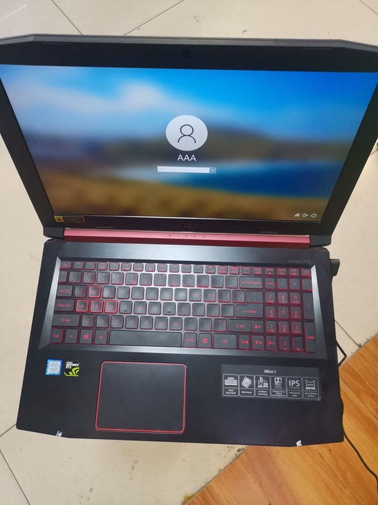 宏碁暗影骑士 AN515-51笔记本。10...