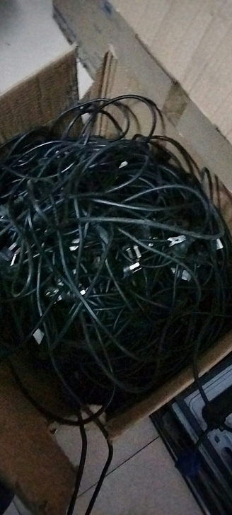 主机电源线，主机，通用，品牌机拆的，2块一...