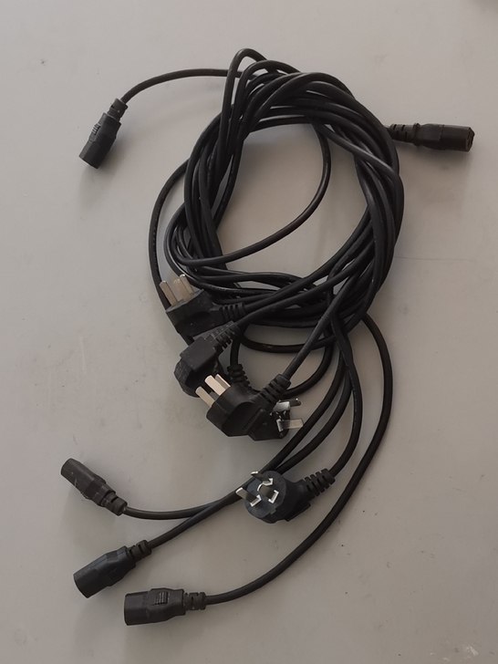 闲置电脑电源线，3C正品，用在电饭锅上都没...
