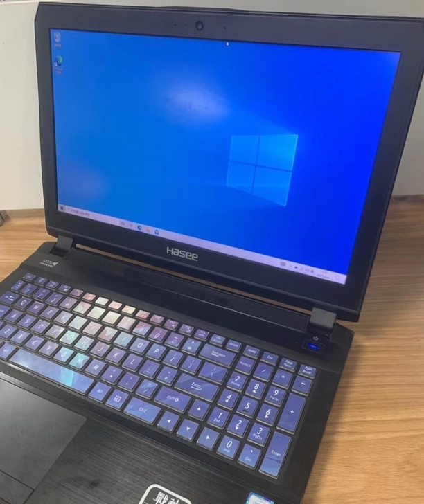 神舟战神Z8系列游戏笔记本电脑，成色95新...