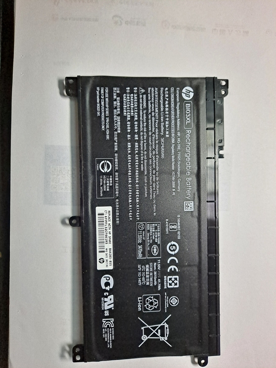 惠普笔记本电池BI03XL，