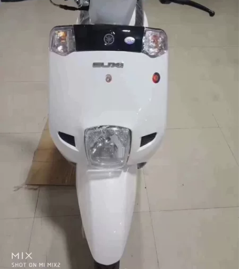 雅马哈酷奇125 二手摩托车国四 手续齐全...