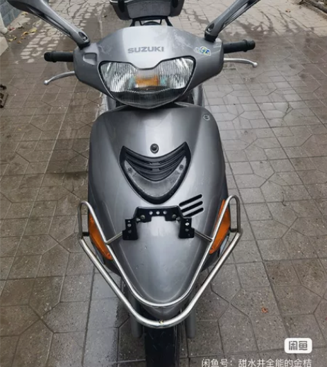 10铃木超人150踏板摩托车成色新发动机很...