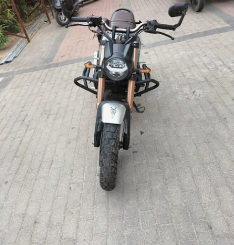 力帆kpm200摩托车 18年车 3千多公...