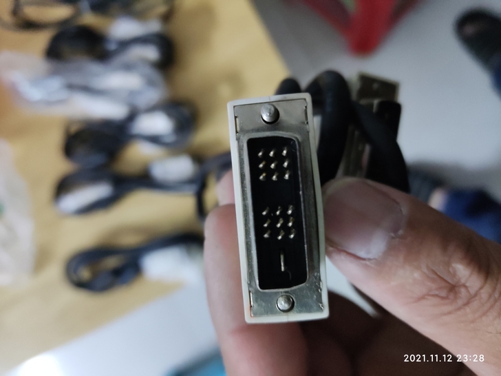 飞利浦显示器原装配套DVI线，显示器主要配...