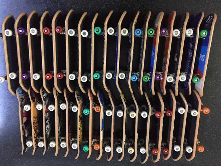 国际标准经典款手指滑板 精品手指滑板 手指...