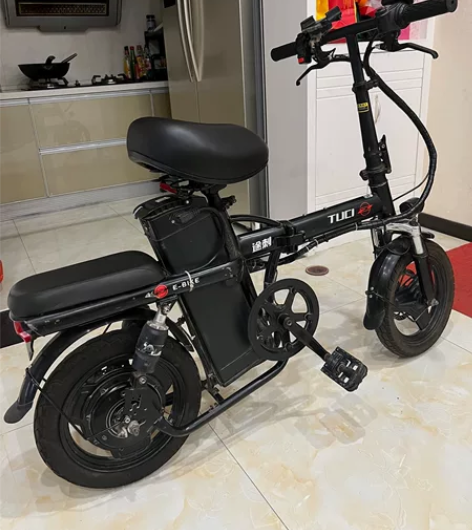 可折叠电动自行车，代驾车。车子买了一年多，...