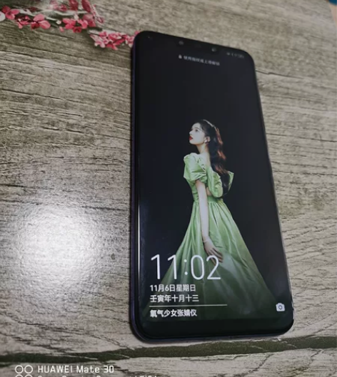 出售二手闲置华为nova3，6+128G内...