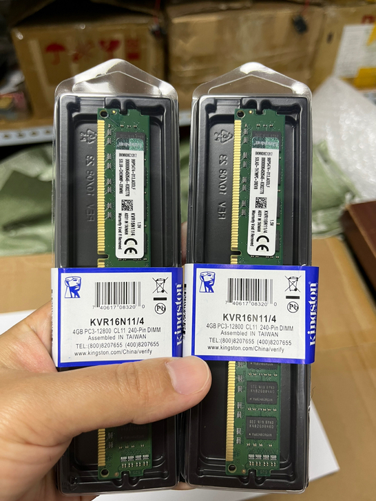 全新原装金士顿4g DDR3 1600三代...