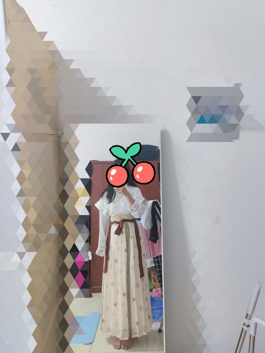 玉术家原创汉服m码，购入仅试穿一次，上身效...