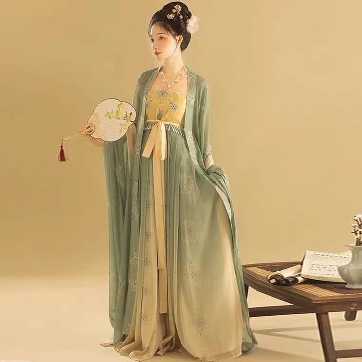 倾城佳人2021年汉服女诃子裙簪花大袖衫唐...