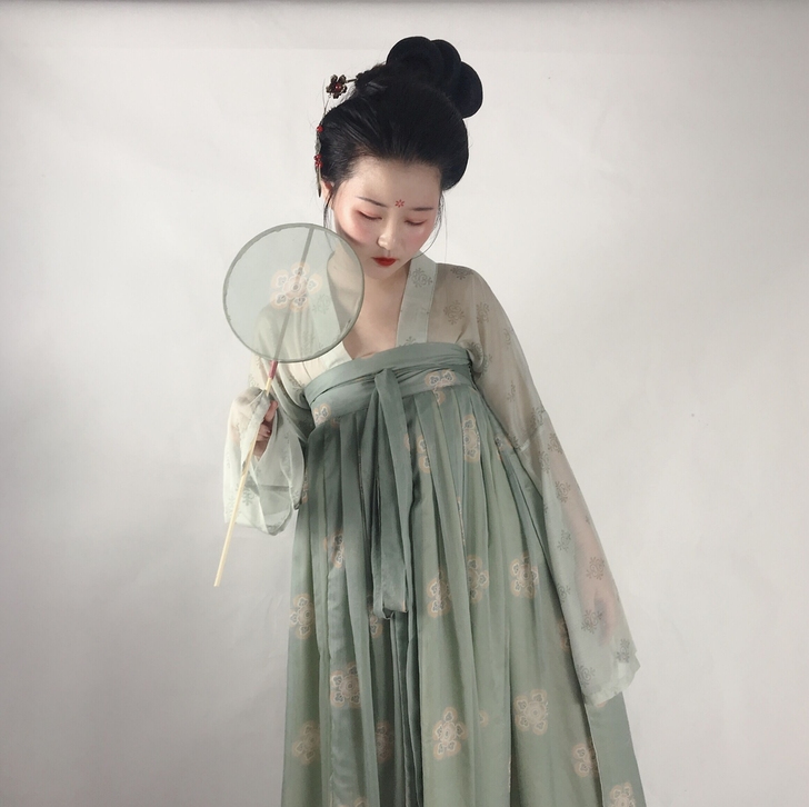 全新 【朝桦庄】【齐胸下裙】现货 唐风纹样...