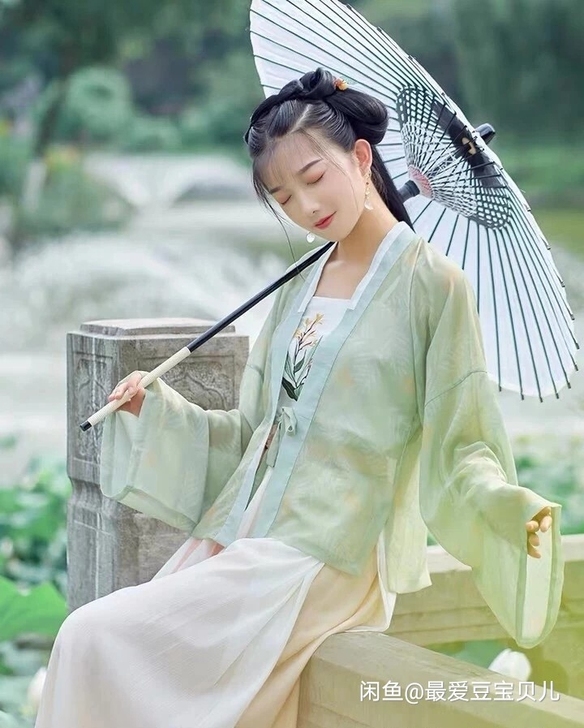 (汉服买一送一 赠品页)花朝记汉服 宋制套...