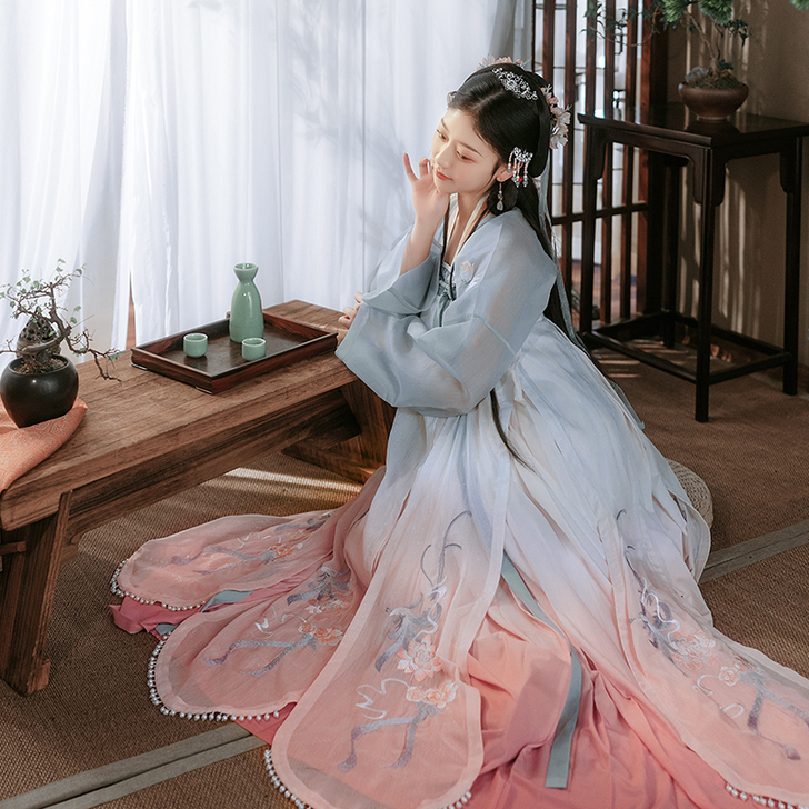 【桃源初见】花朝记汉服x梦幻西游三维版手游...