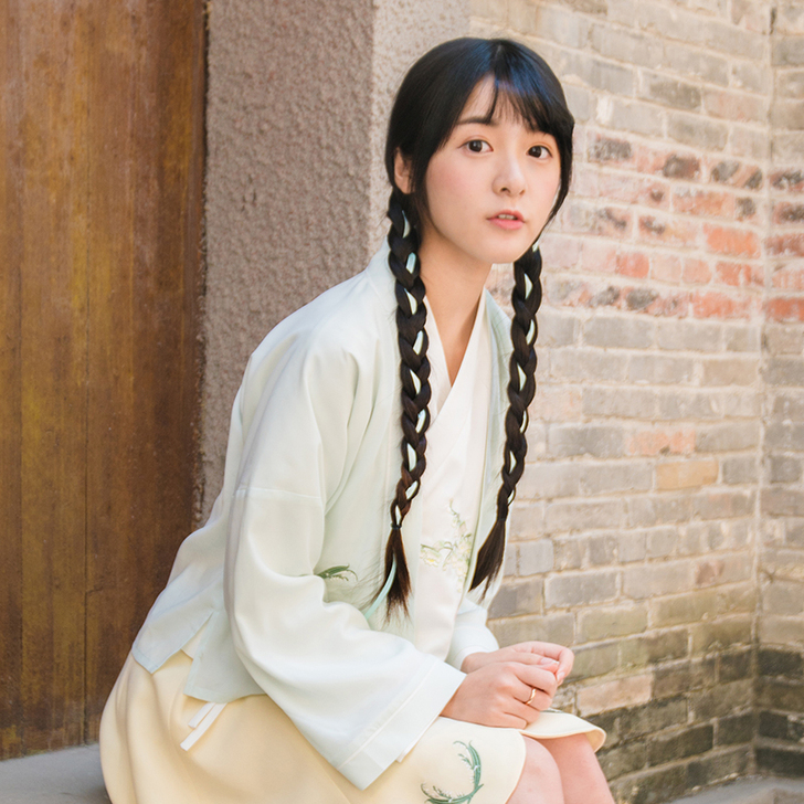 徐娇织羽集 日常汉元素服饰 君影 雪纺刺绣...