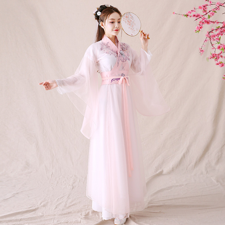 美俪秘籍 民族装舞台装，机洗一次，拍出来有...