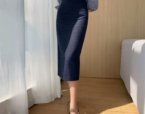 SUSUS 蓝色高腰半身裙女秋季2022新...