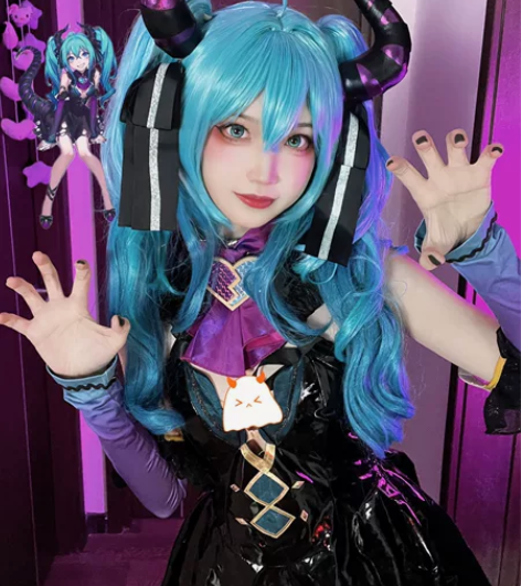 【遥远暂挂】火花动漫初音未来cos服初音小...