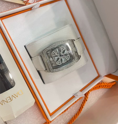 Davena时来运转网红手表，非常闪，超级...