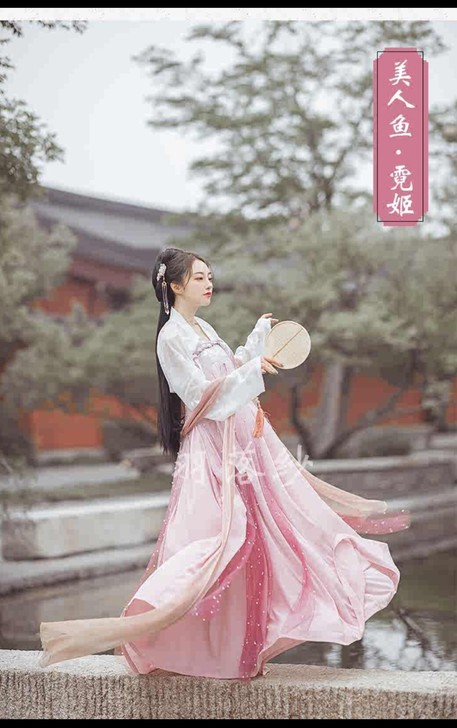 霓姬，超级仙气的齐胸，全套L码的，无任何瑕疵