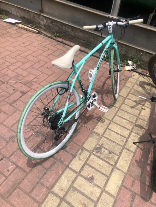 今年新入手 开学去外地闲置搁置了。便宜出 ...