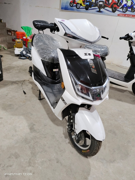 全新五羊电动车