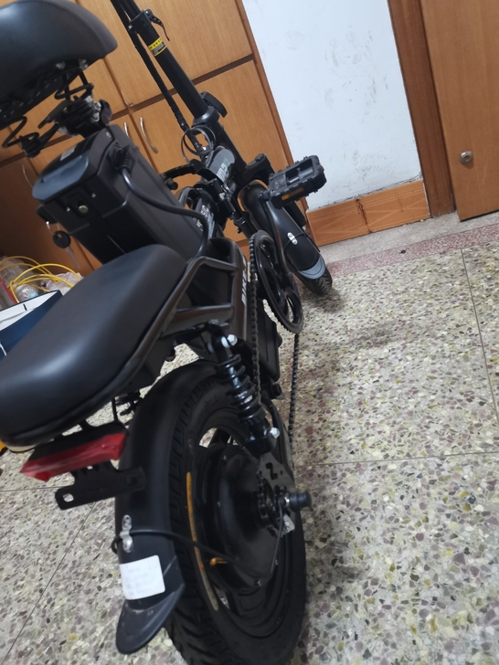代驾折叠电动自行车 就骑行过一次3.4km...