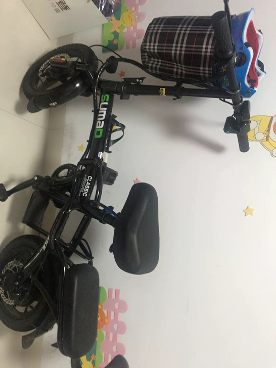 几乎全新名顶折叠电动车，没怎么用过，就骑过...