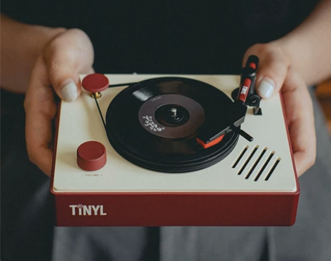 全新仅拆封迷你黑胶唱片机 有盒有说 可刀 ...