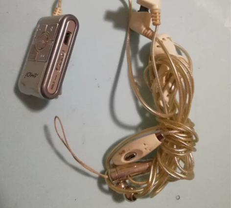 夏新线控耳机，外观完整无破损，怎样测试不懂...