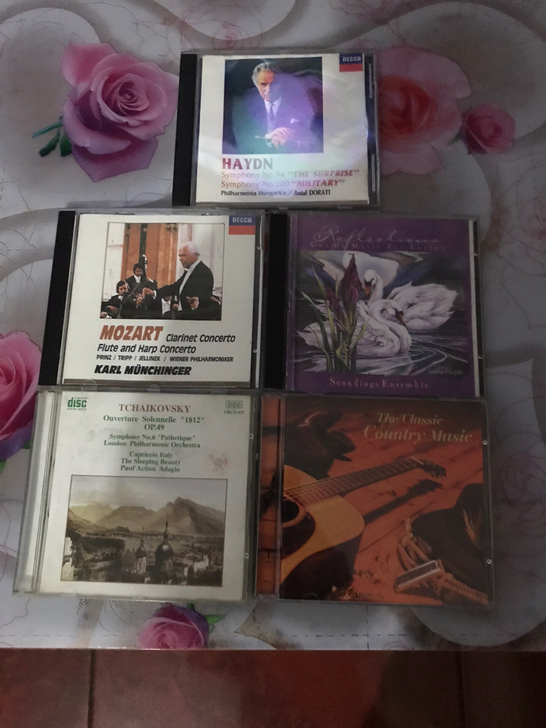 包邮便宜出5张cd,有古典音乐,轻音乐,乡...