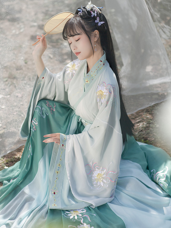 陌花秀原创正品美人归汉服女刺绣交领齐腰襦裙...