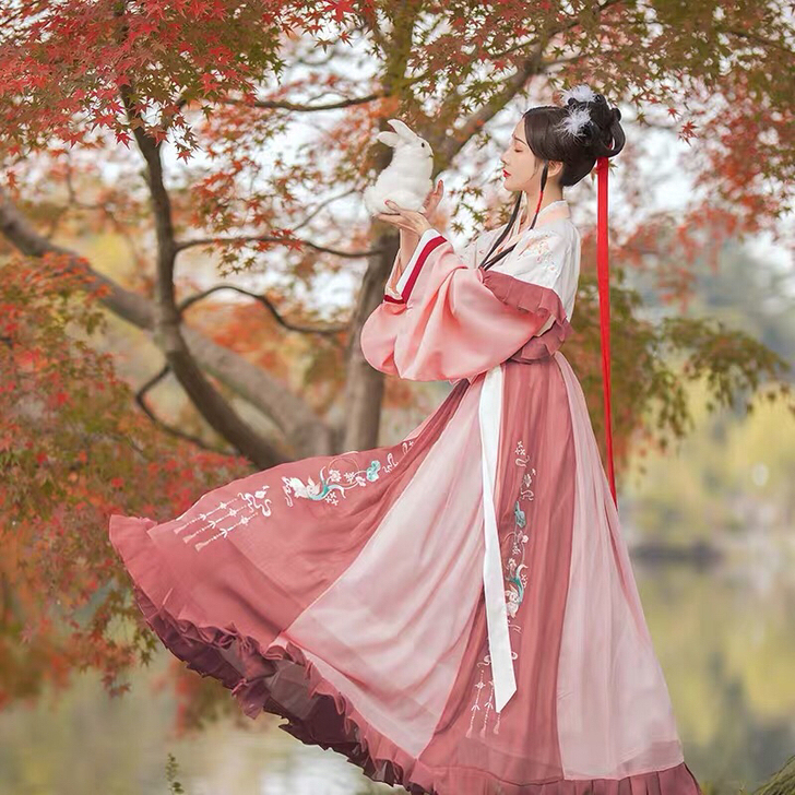 醉雨朵兔莲语汉服女正品原创中国风白菜晋制齐...