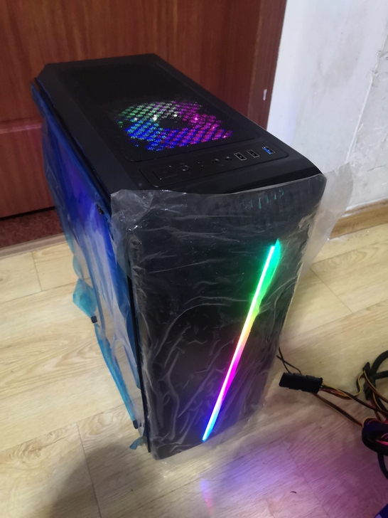 电脑台式机紧湊型ATX大板机箱