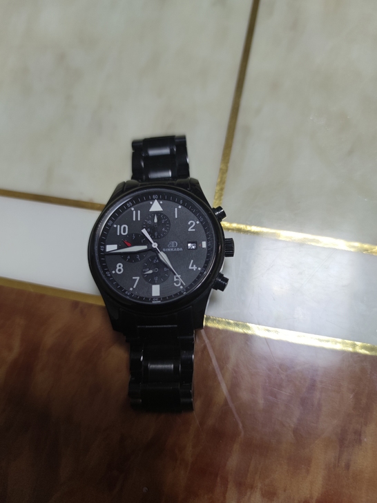 宾卡达男装机械表 原装正品 好用的 正常的...