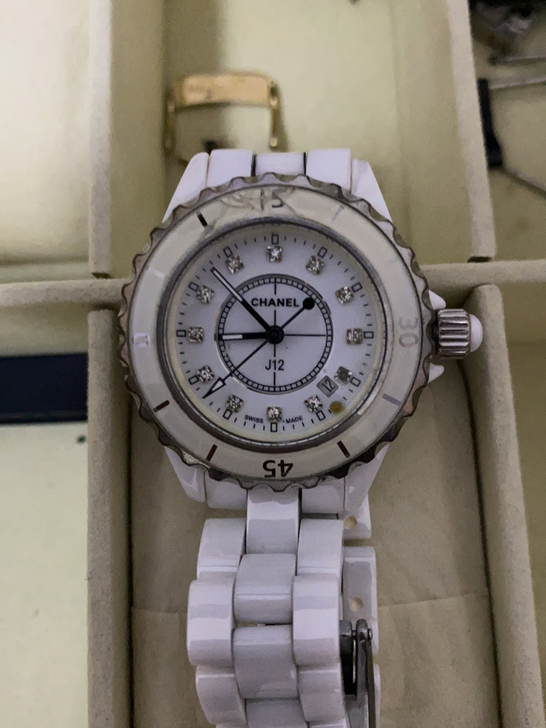 J12正品专柜残配件出1600