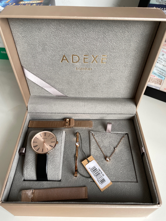 adexe 手链+项链（除手表以外），便宜...