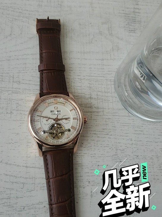 欧米茄男士机械手表，买了没有戴过几天几乎全...